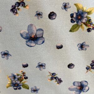 Bomuldsjersey med blåbær og dens blomster